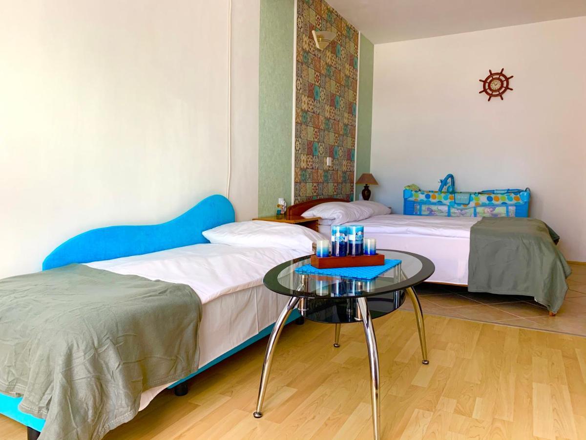 Sunray Guest House, Private Rooms & Apartment With Lovely Sea View Varna Ngoại thất bức ảnh